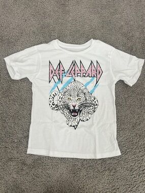 Kids White Graphic Leopard Tee